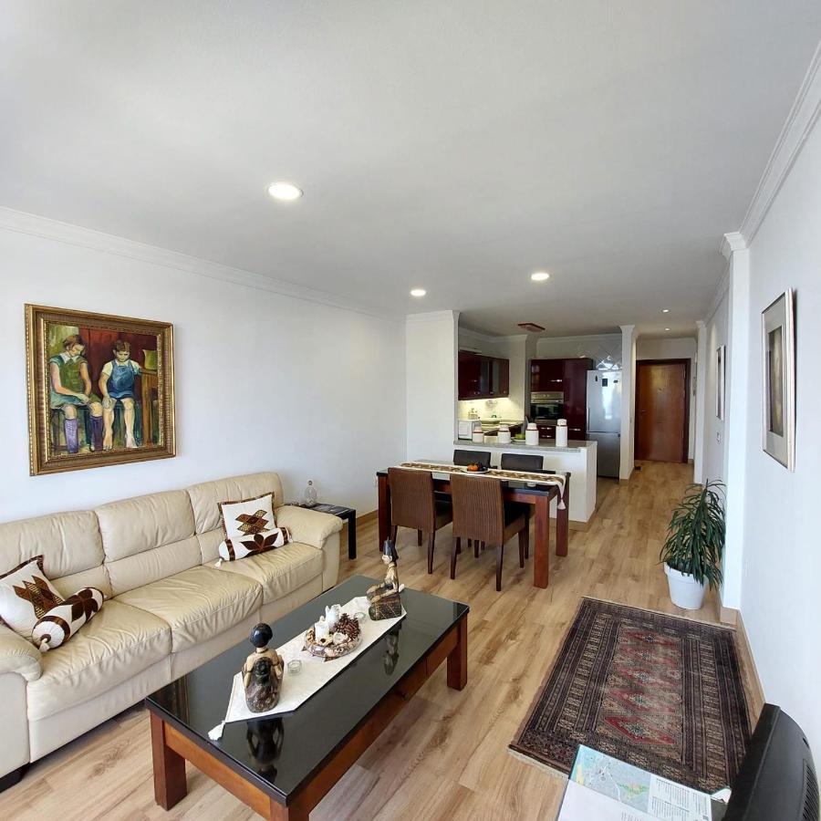 Apartamento Frente A La Playa Piso 2 Estepona Buitenkant foto
